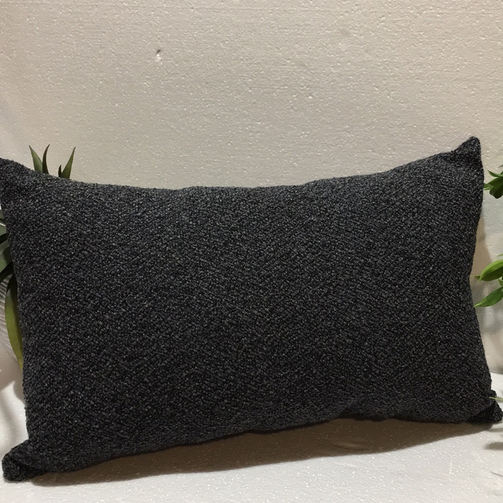Accent pillow
